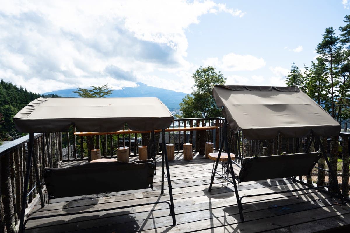 つながるcafe/富士山と河口湖がみえる絶景テラス 3