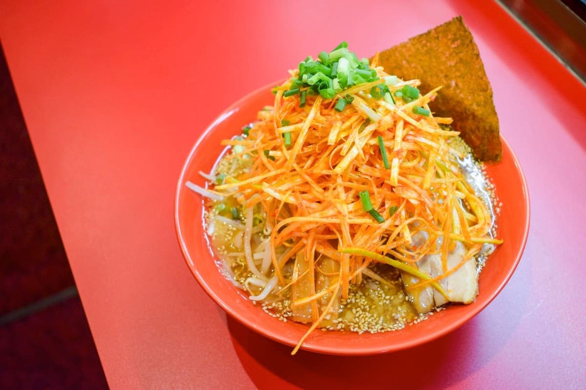 東京豚骨拉麵 ばんから甲府南店 3