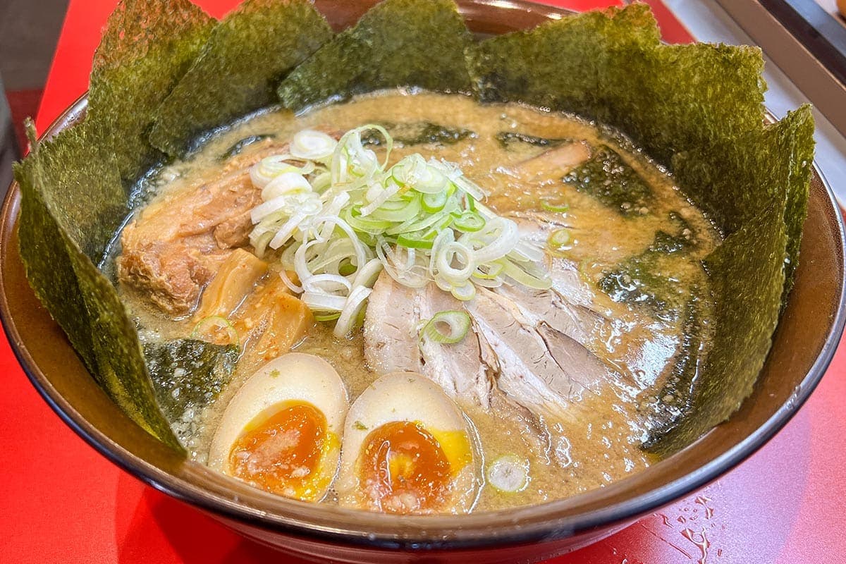 東京豚骨拉麵 ばんから甲府南店 2