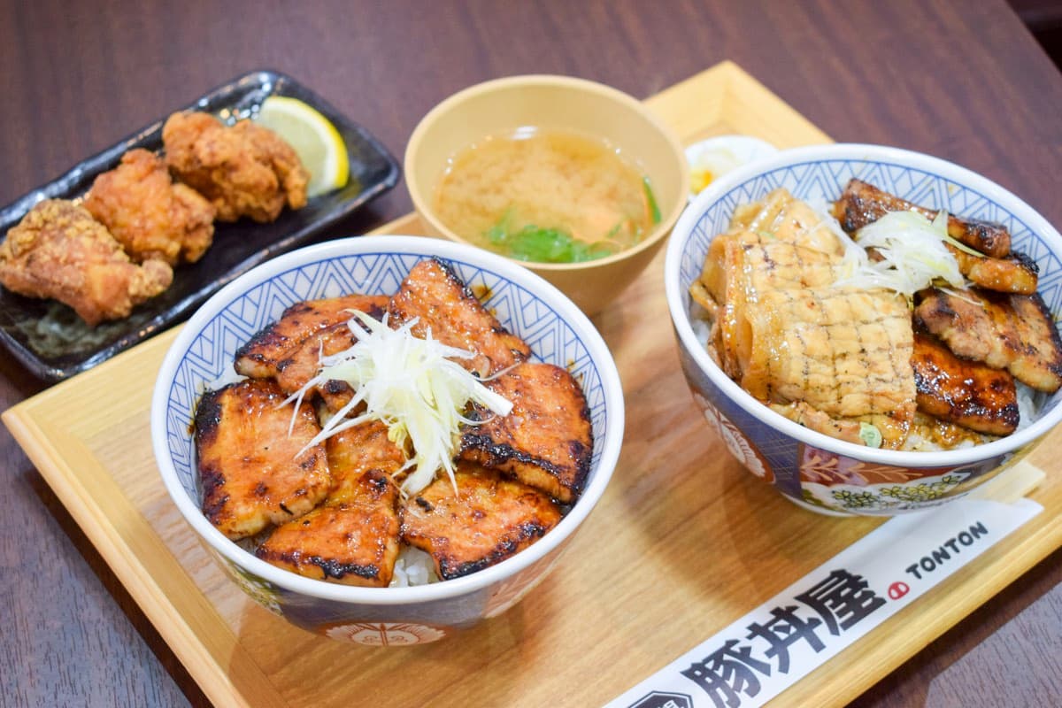 元祖豚丼屋 TONTON 甲府中小河原店×十勝大判屋 1