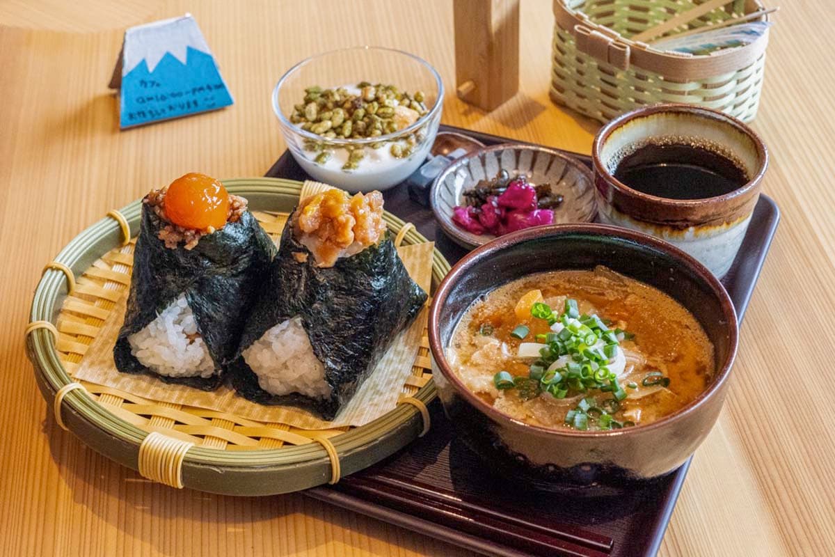 富士吉田金精軒 富士茶庵 – 富士吉田市 1