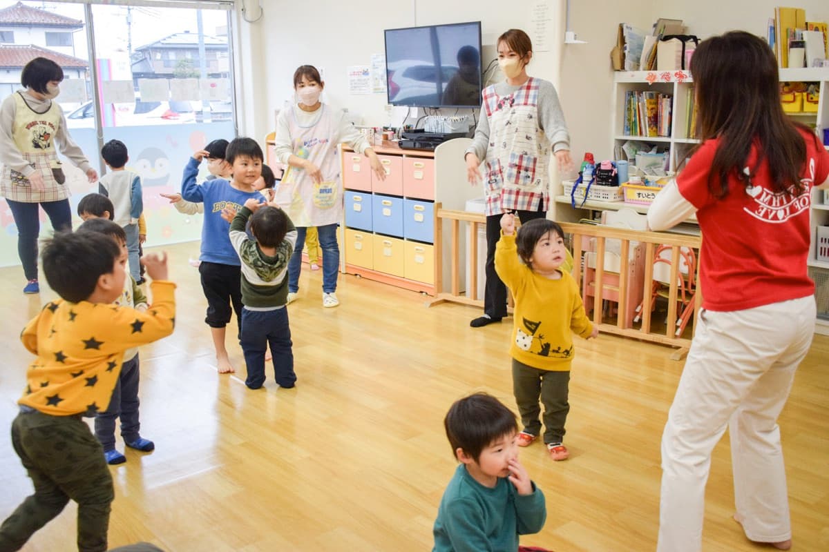 にじいろKidsにしやはた 4