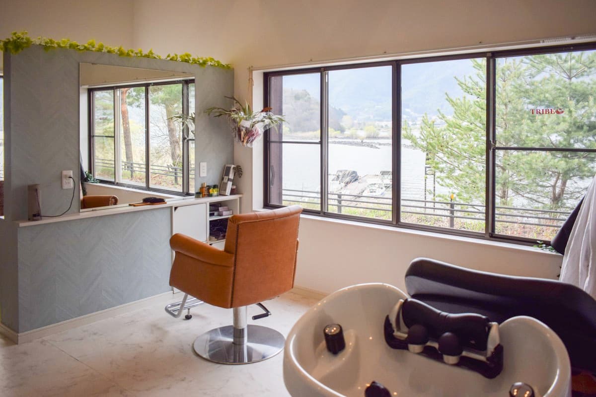 TOTAL BEAUTY SALON TRIUMPH 2