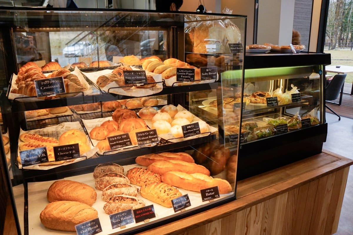 ZEIT BAKERY CAFE 4