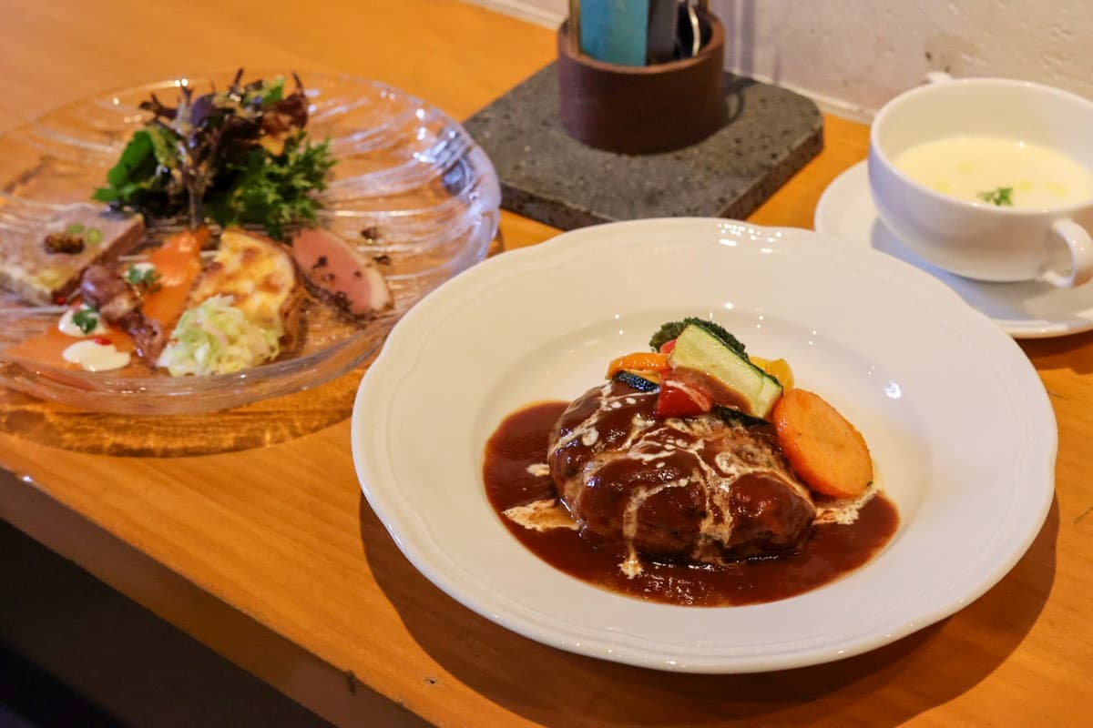 Bistro relume 1
