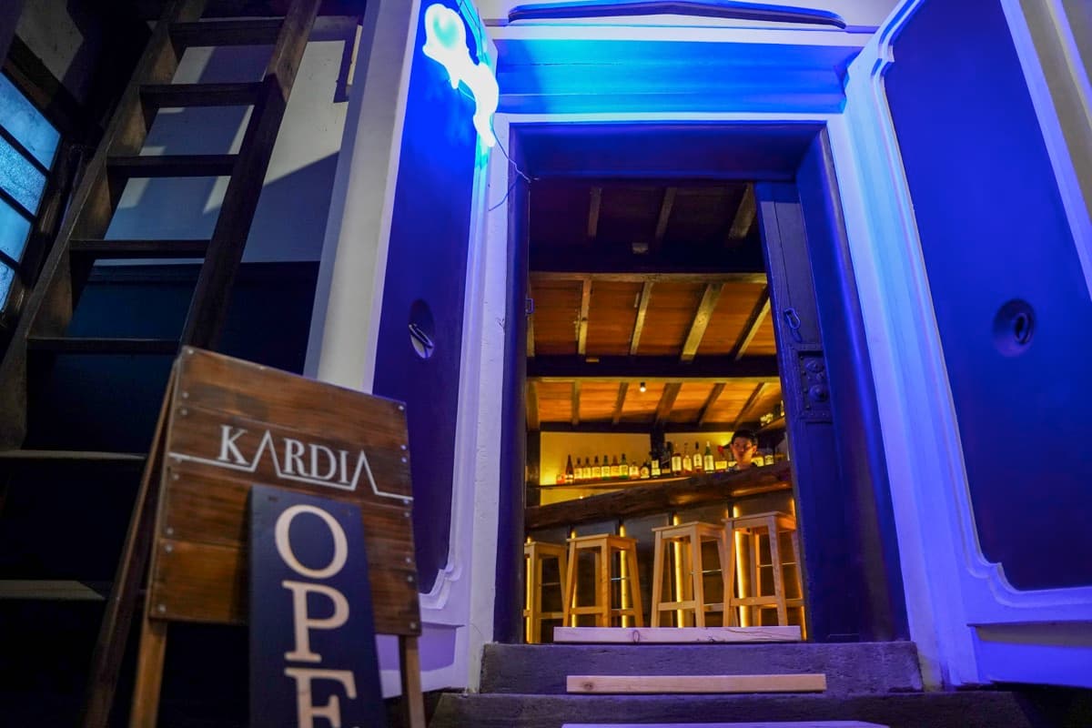 Cafe & Bar KARDIA 5