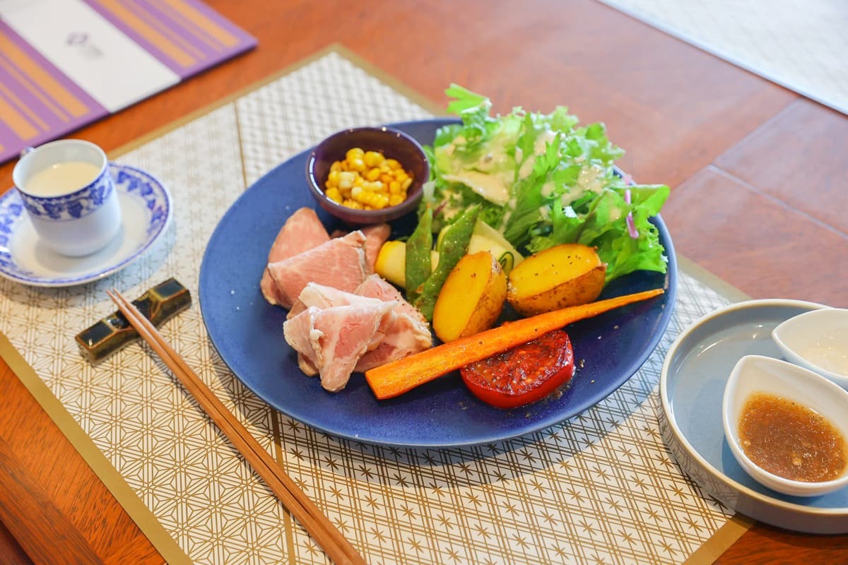 NOBU SAKAGURA Cellar Door