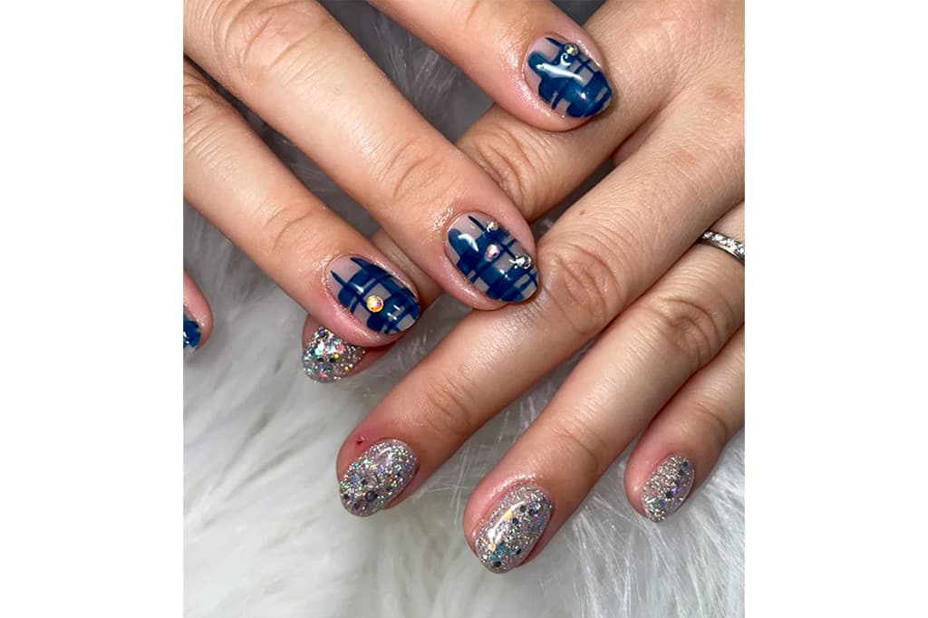 JFY nail 4