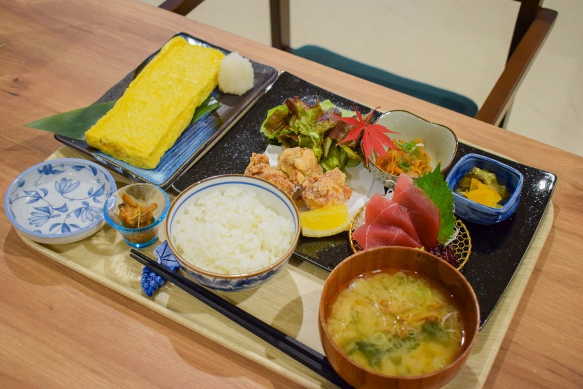 あかり食堂 1