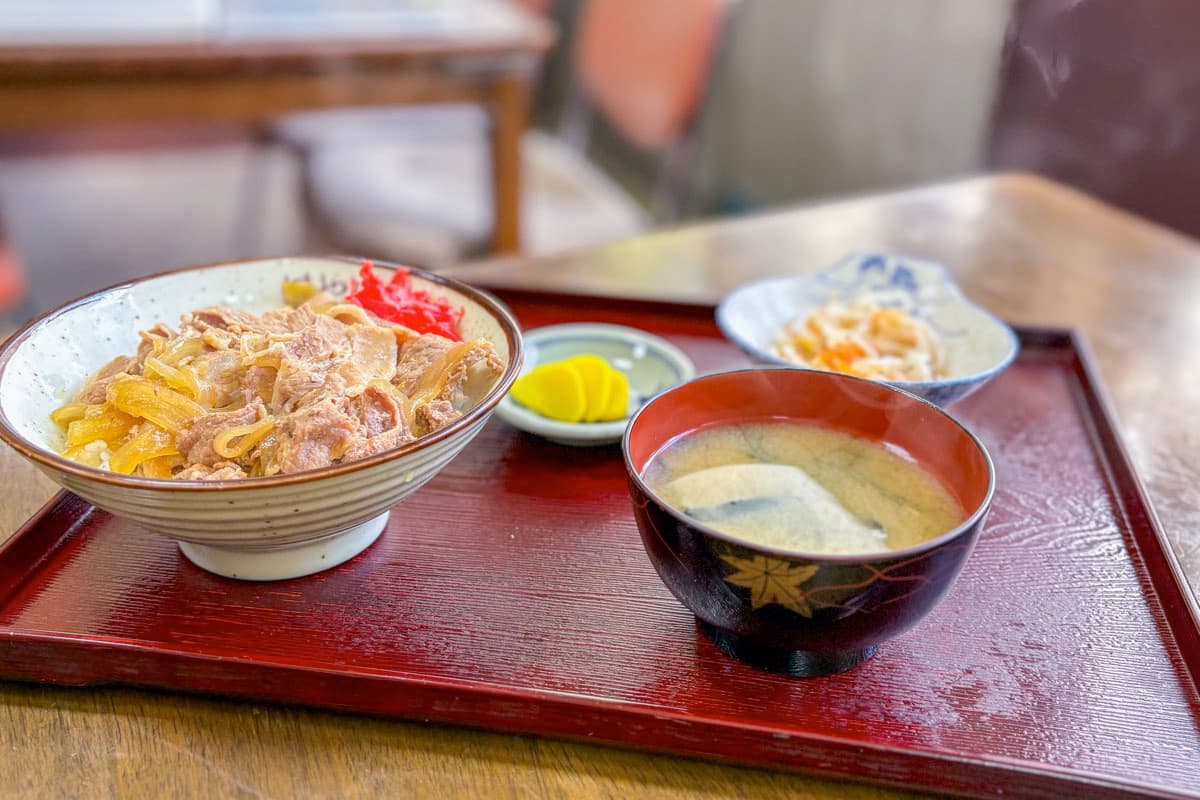 はや川食堂 2