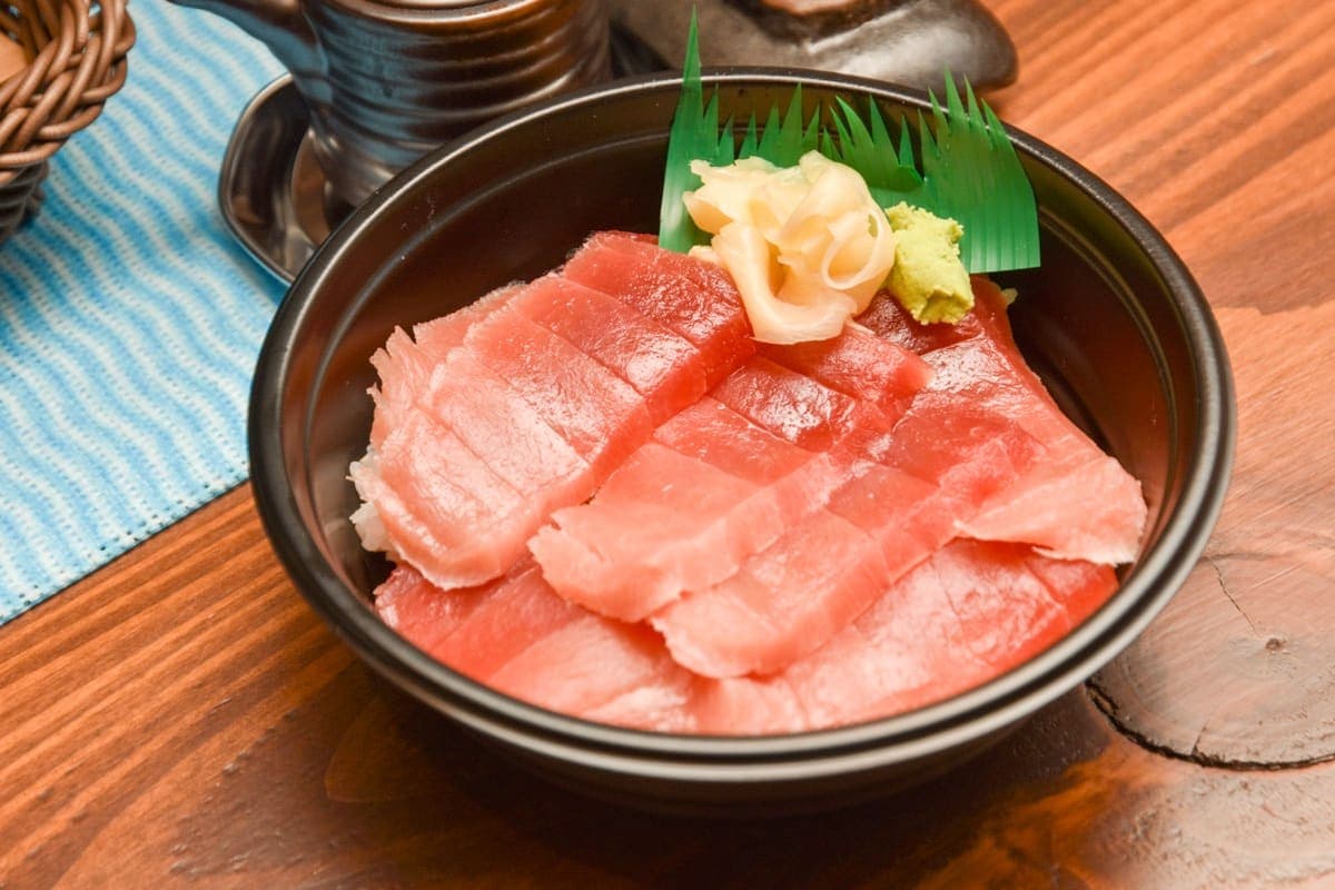 海鮮丼 凛 2