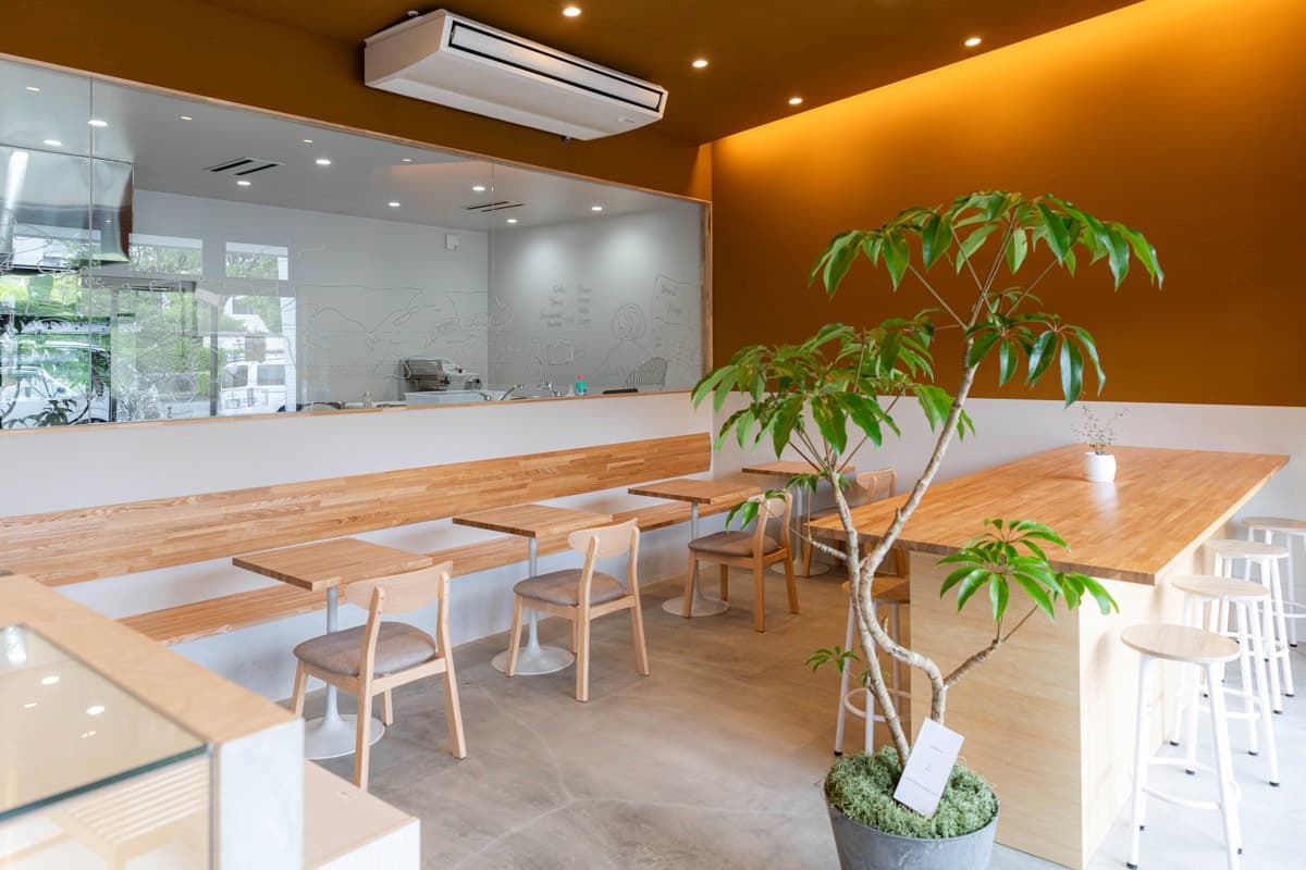 Amber bakery&coffee roastery 4