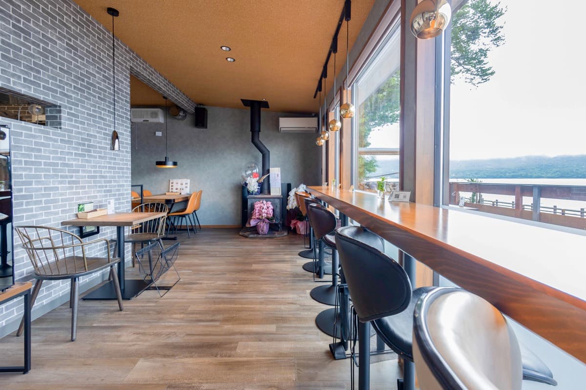 Cafe&Bar W.HALE 3