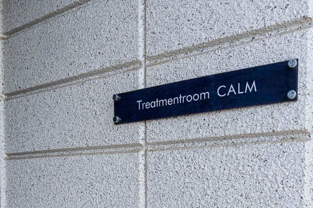 ブライダルトリートメントサロン treatmentroom calm 1