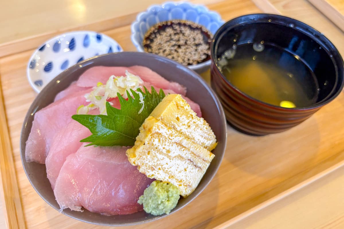 まぐろ問屋 KENZO KOFU本店 2