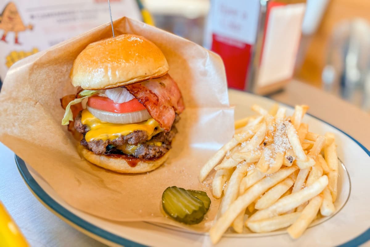 TOYFUL BURGER 2