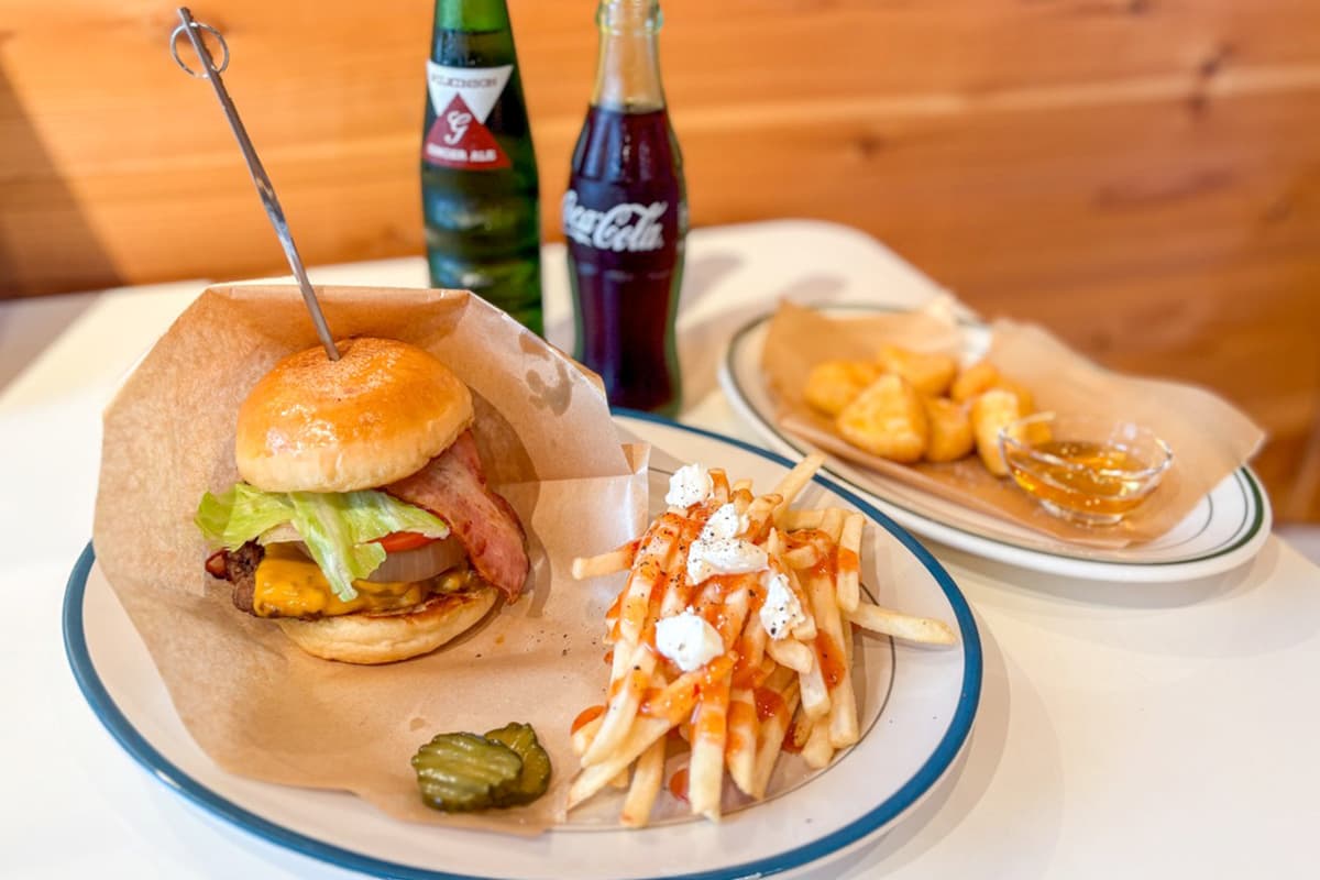 TOYFUL BURGER 1