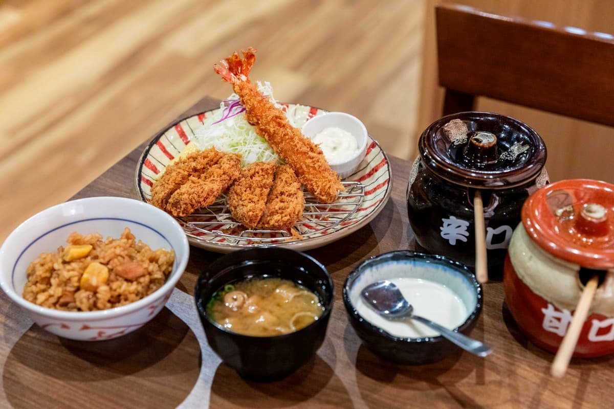 厚切りとんかつ よし平 甲府湯村店 2