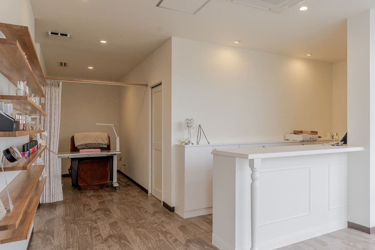 NAIL&EYE SALON フィーネヴァレンテ 甲斐市アルプス通り店 5