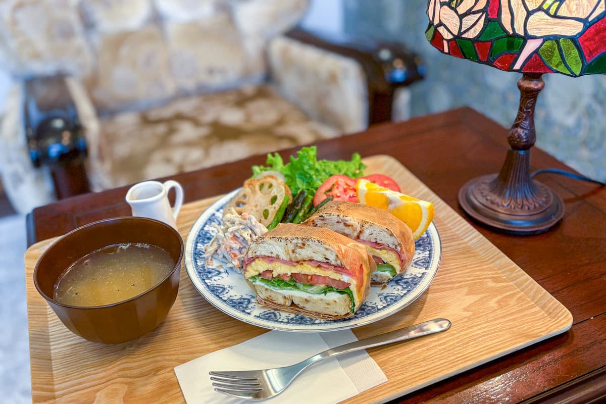 カフェ 杏 2