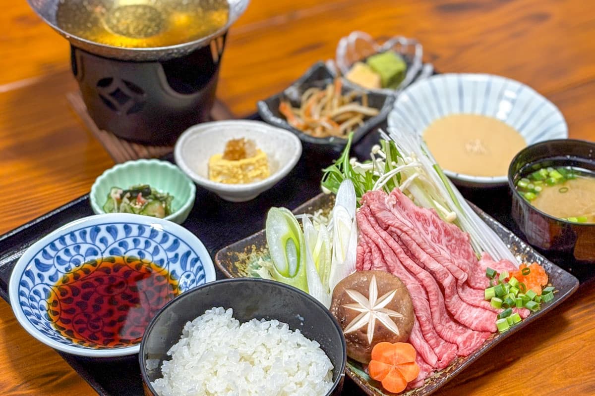 すき焼きとしゃぶしゃぶ ふじ乃屋