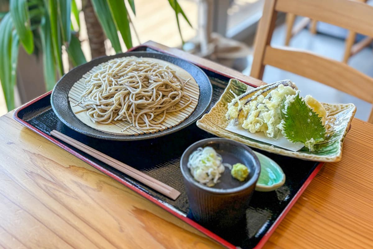 手打ちそばとほうとうの店 ふもっと亭