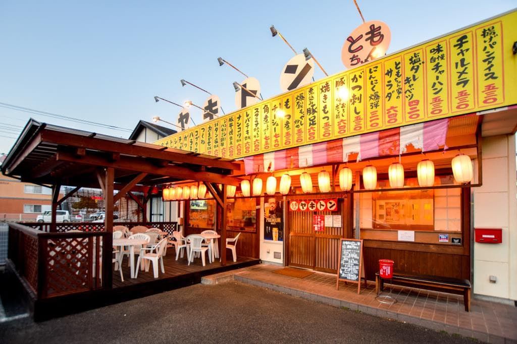 夏も本番❗️ヤキトンのビアガーデン開始🍺