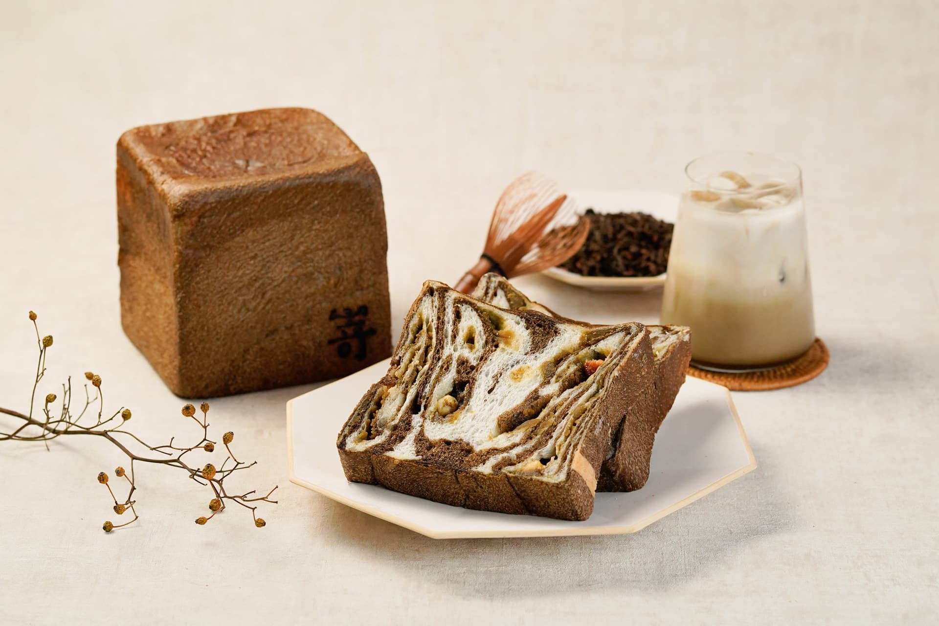 6月限定 ほうじ茶ラテ食パン