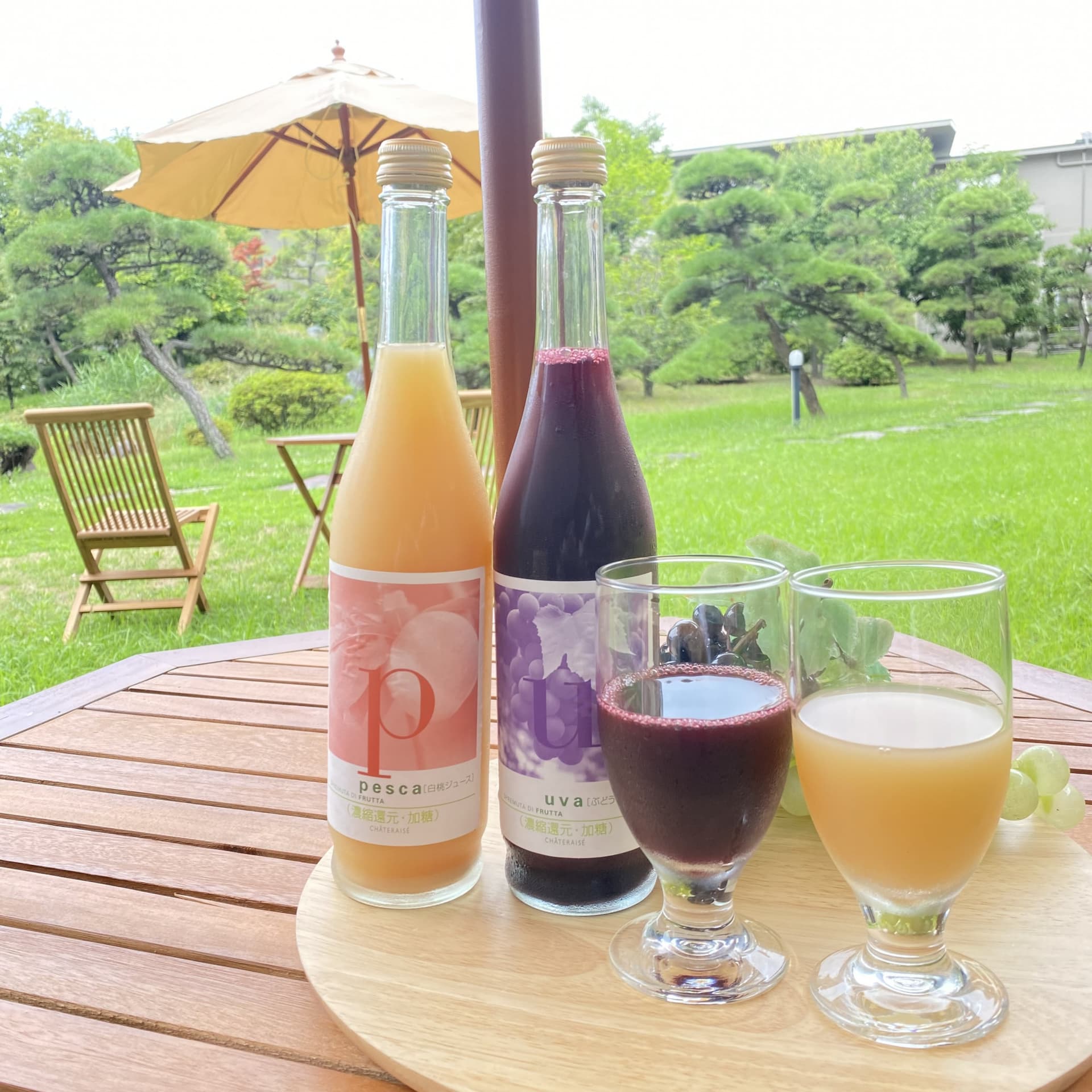 桃ジュース、葡萄ジュースご提供してます