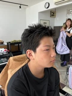 お子様カット初回1390円〜