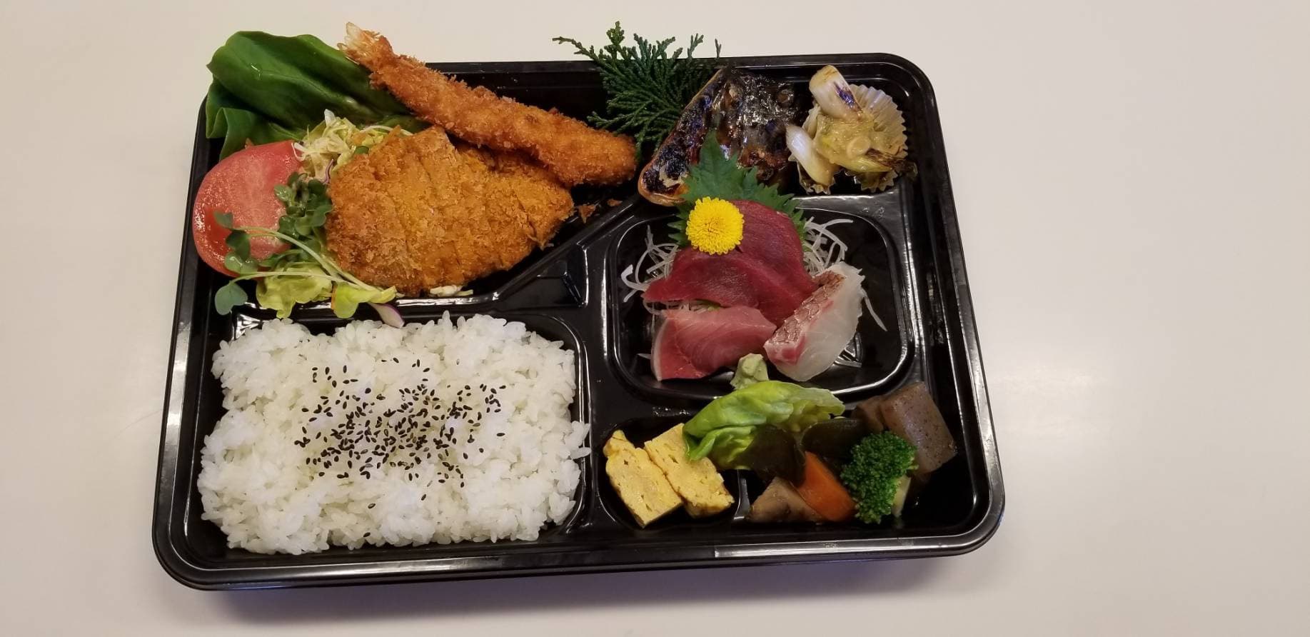 こんな時こそ美味しいお弁当で元気に!