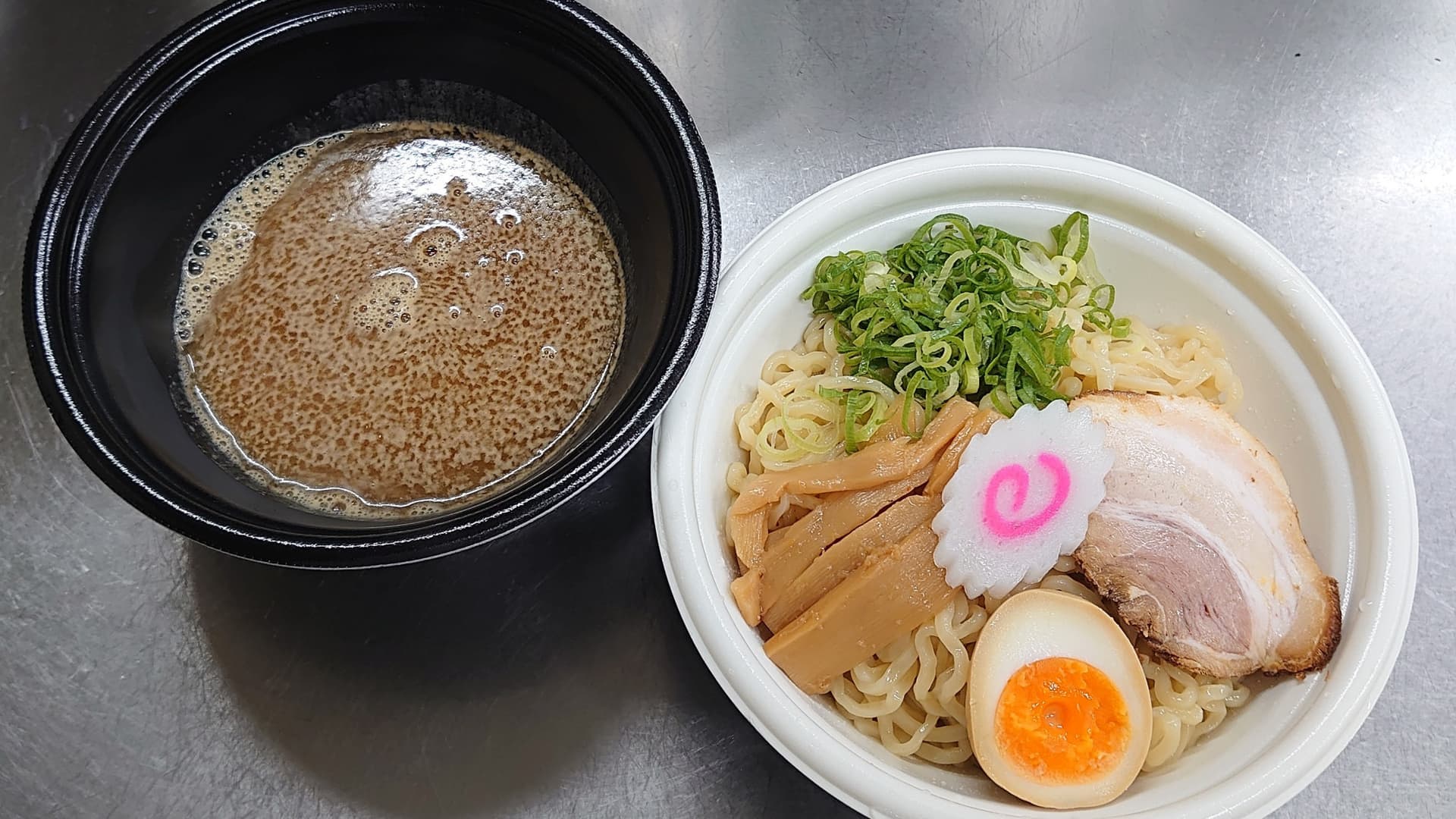 テイクアウト好評販売中!当日注文OKです!