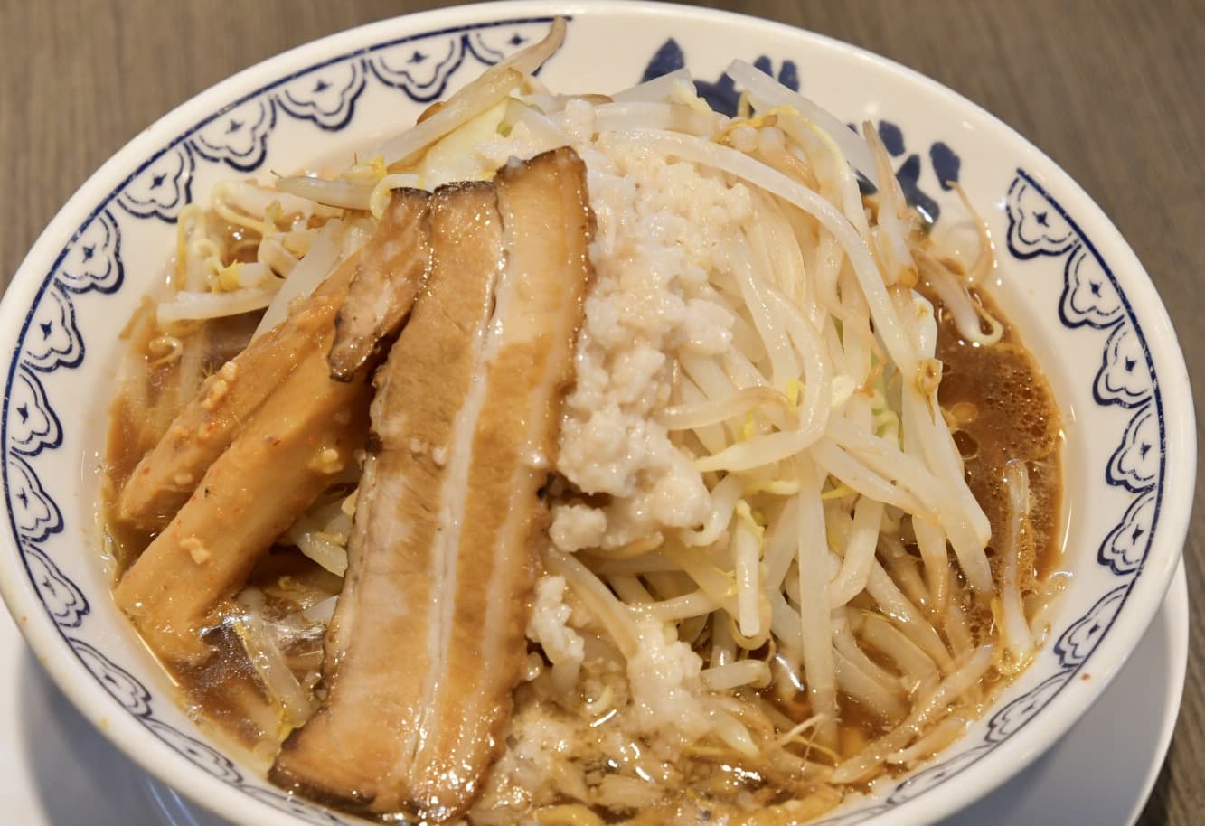 期間限定!ストロングラーメン 〇〇系好きにも食べてほしい
