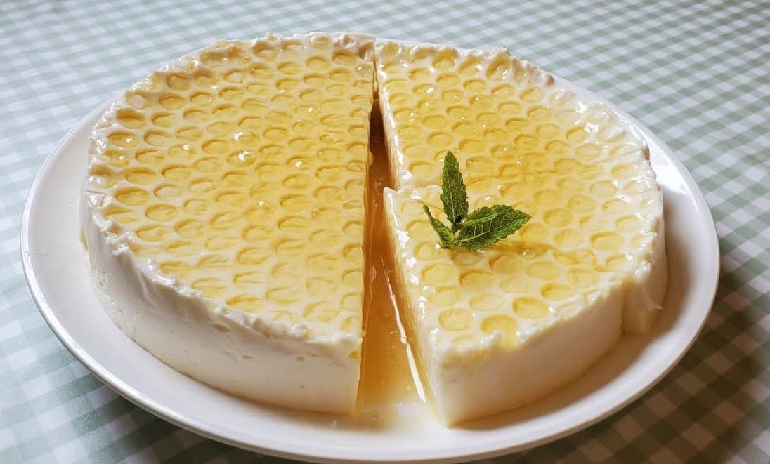 ハチミツのレアチーズケーキ♪