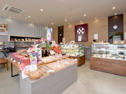 Kiyotsuki Isawa Ekimae Store Fuefuki City Isawa Town Sweets Takeout 3