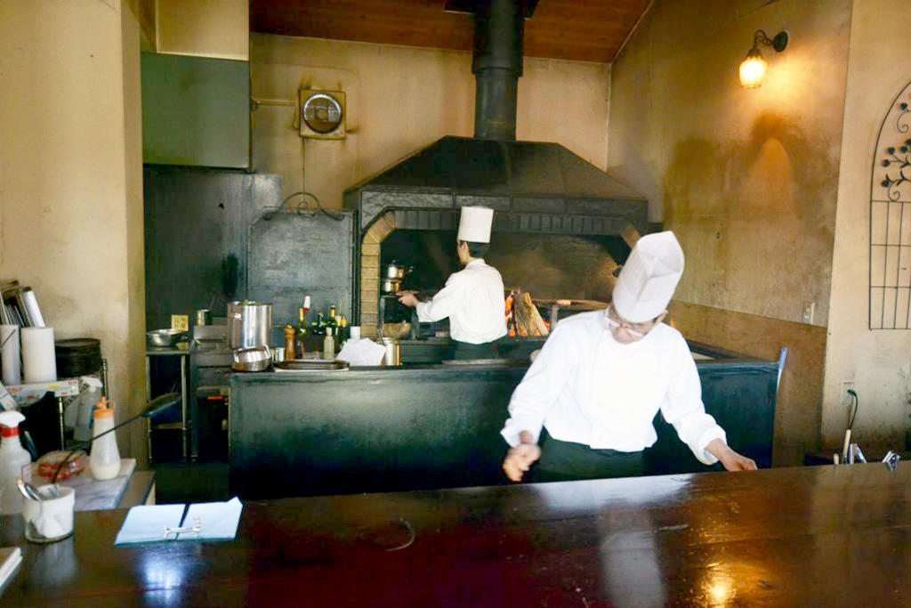 暖炉レストラン Tasha 写真4