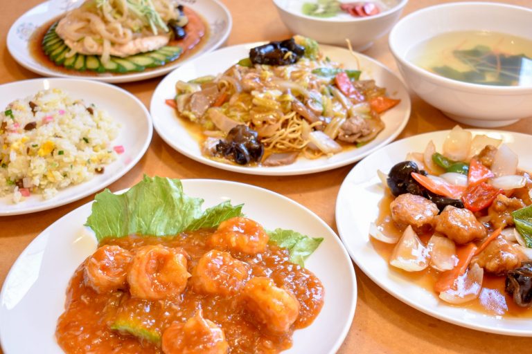 中華料理 ファミリーチャイナ 北杜市 グルメ 中華 1