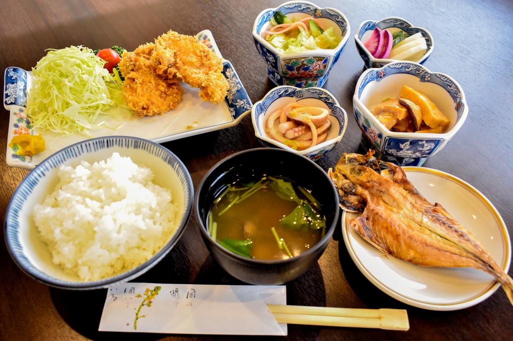 N.IssHin 甲府市 和食・フレンチ