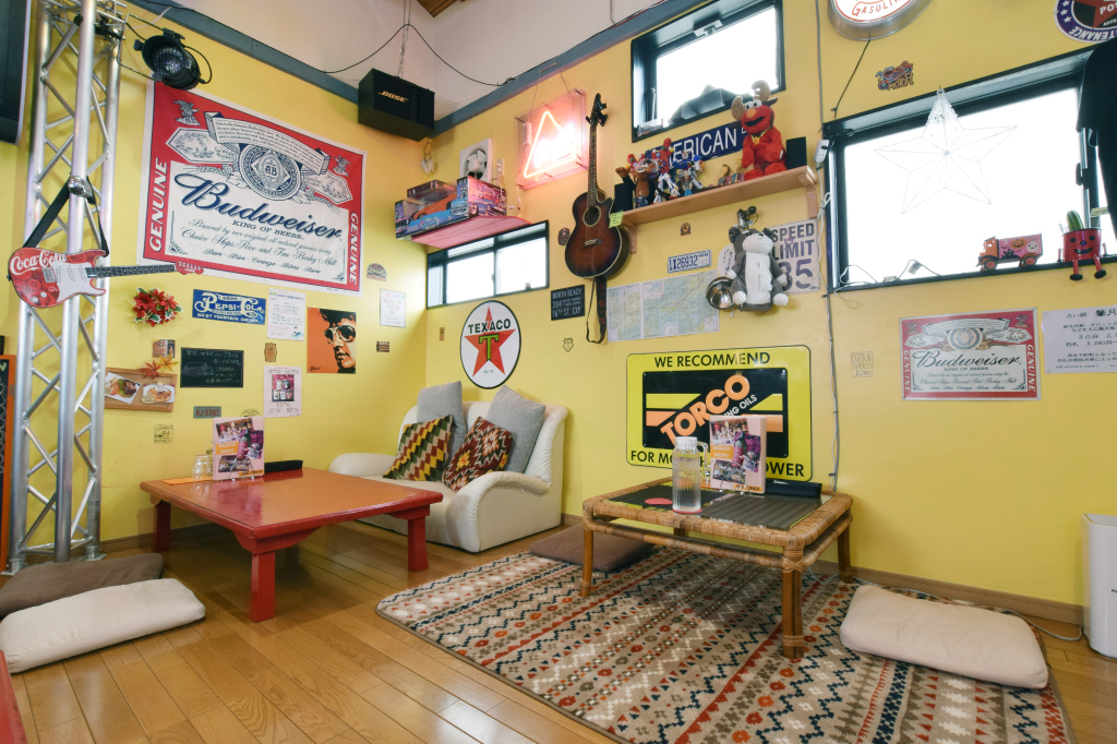 ディノダイナーの店内2