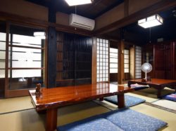 ほうとう処 いしはら 甲州市 ほうとう 郷土料理 3