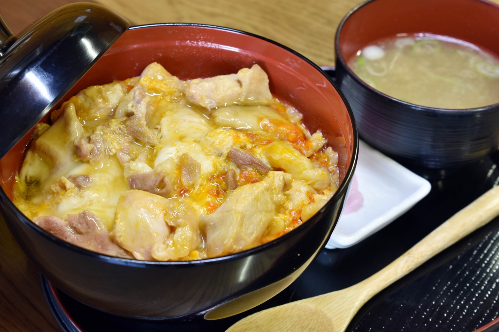 中村農場 北杜市 親子丼 卵 3
