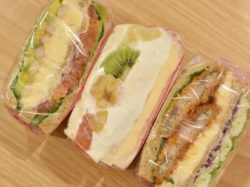 sandwich shop 昭和町 パン 4
