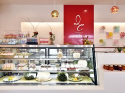 patisserie THE HEREN Southern Alps store