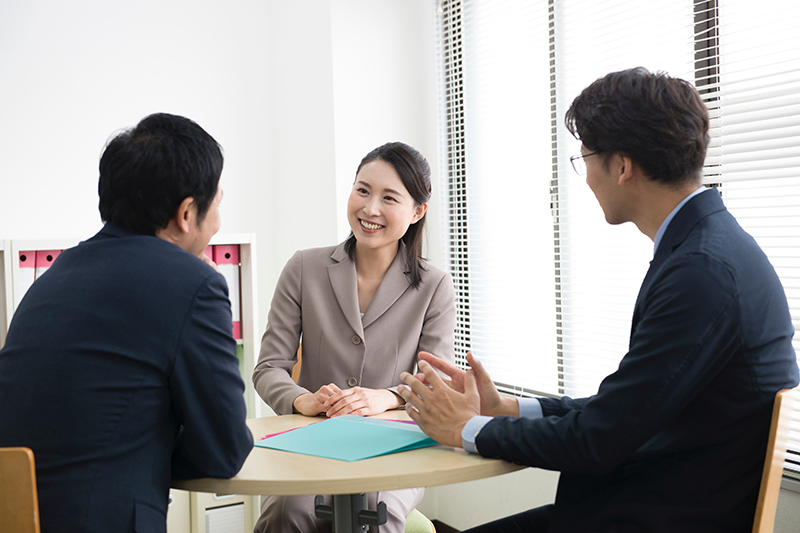 絶対おさえておきたいビジネスの基本！来客応対のマナー（ご案内～お見送りまで）