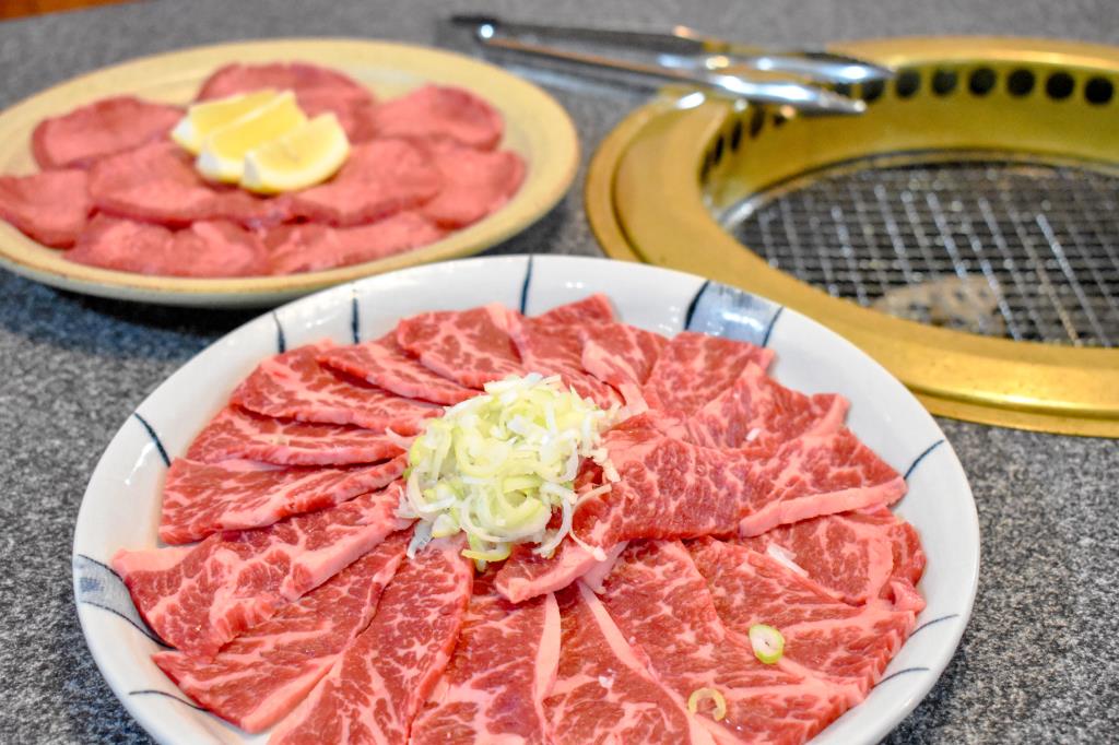 焼肉まるよし 都留市 焼肉1