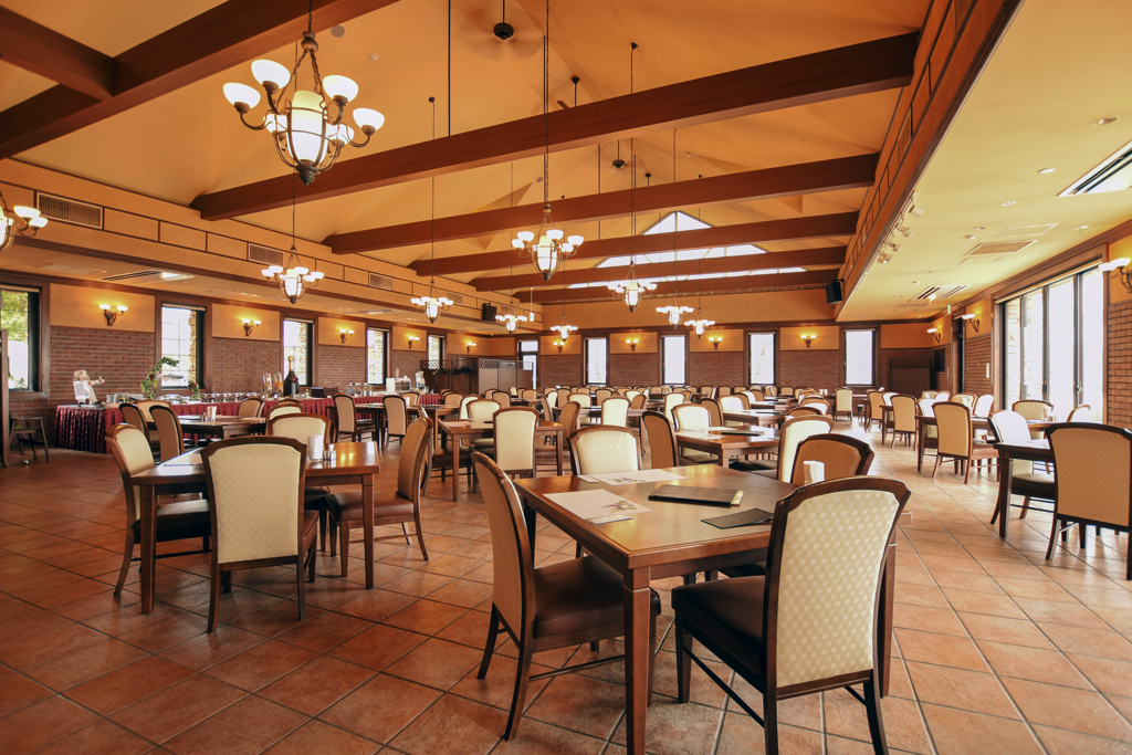 レストラン シャンモリの内観