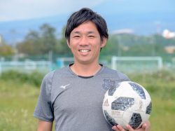 サッカーコーチとしての挑戦 | 小澤 亮介さん