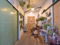 f3 北杜市 ショップ 2