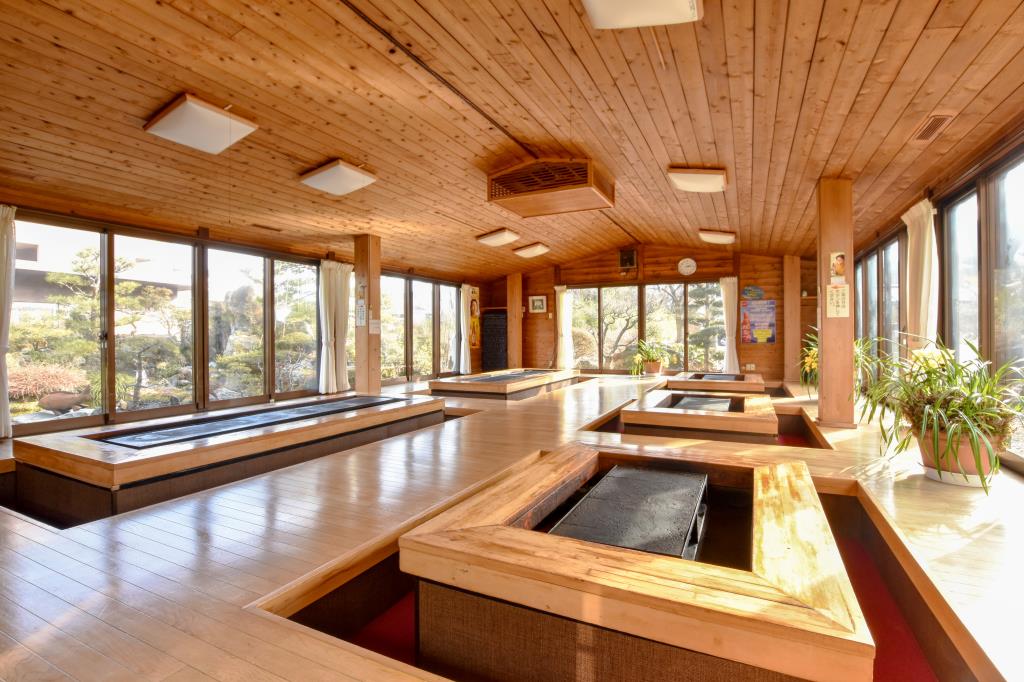 溶岩温泉 巻狩 富士河口湖町 鉄板焼き お好み焼き 4