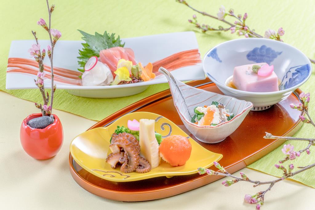 ハイランドリゾート ホテル&スパ内 日本料理 富美の里 こころぎ 富士吉田市 和食 寿司 1